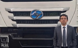 truk listrik hino